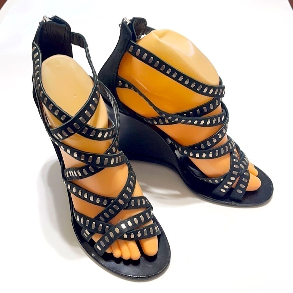 Sigerson Morrison Black w Studs Wedge Shoes Sz 8